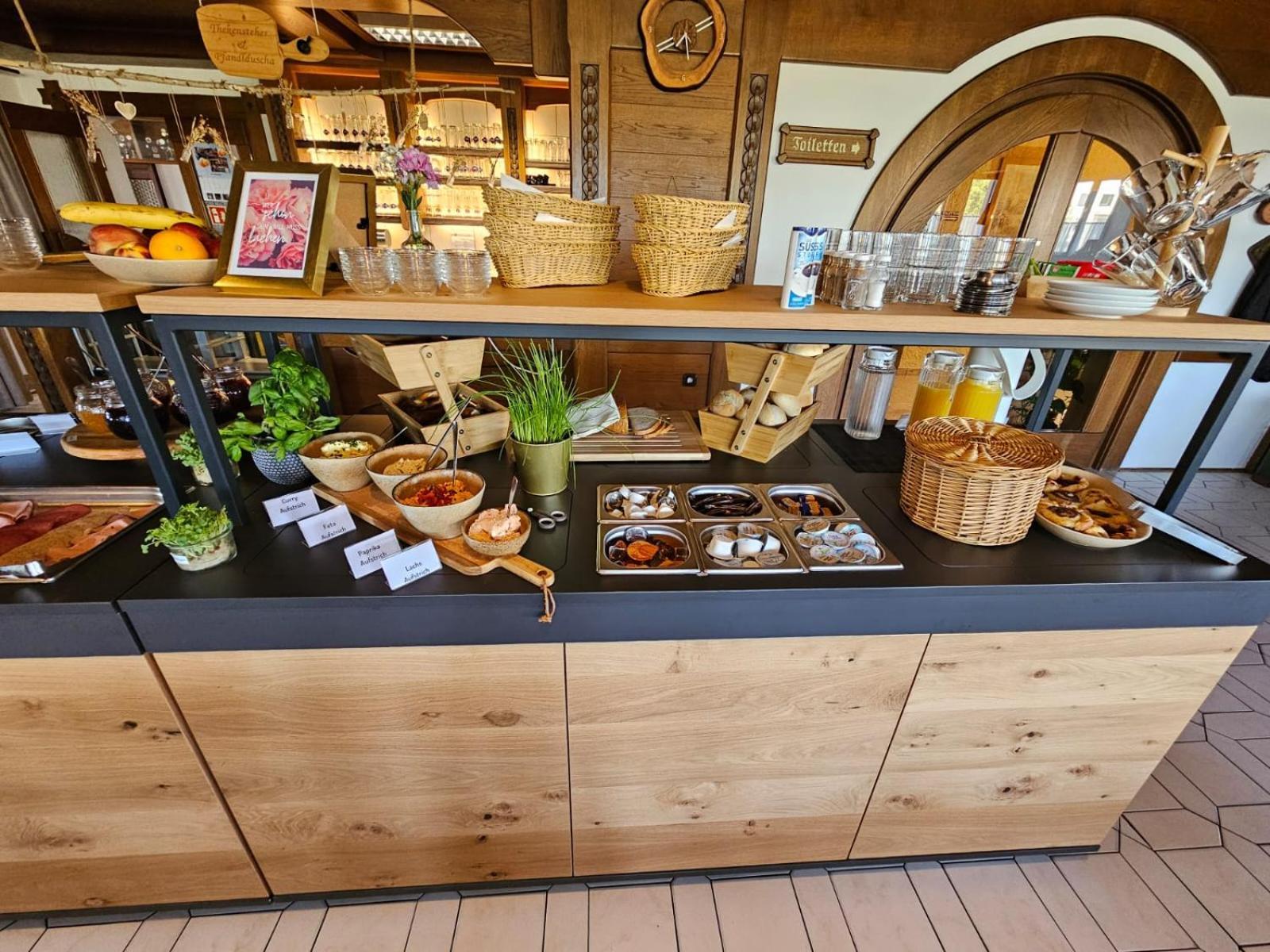 Cafe Zum Toni 호텔 Thyrnau 외부 사진